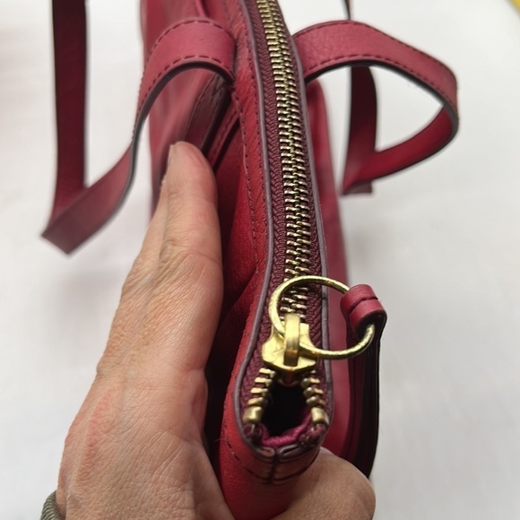 Fossil Red Leather Tote MCB6665A - Picture 8 of 10